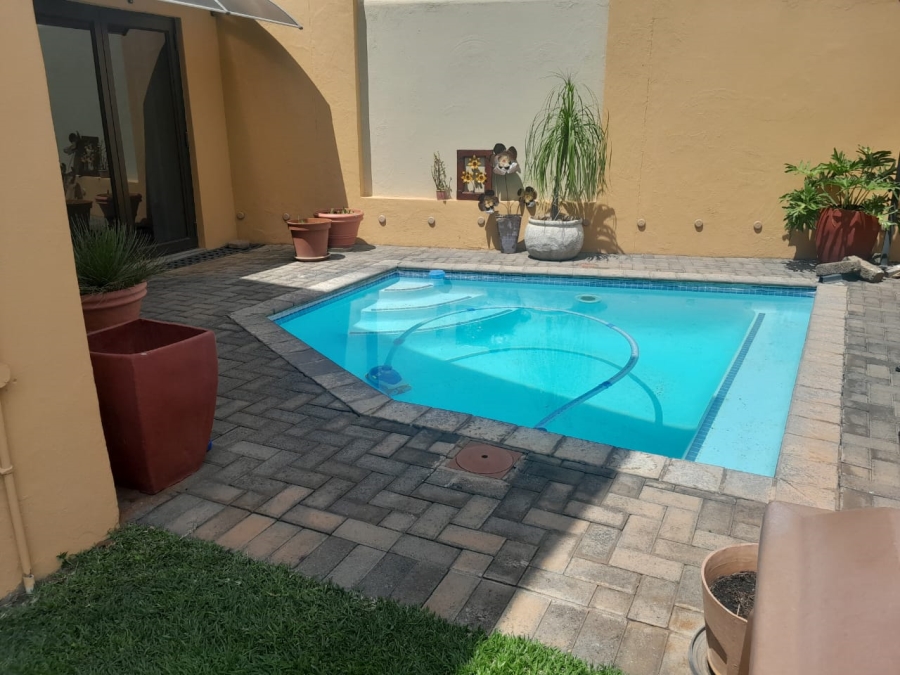 4 Bedroom Property for Sale in Cashan North West